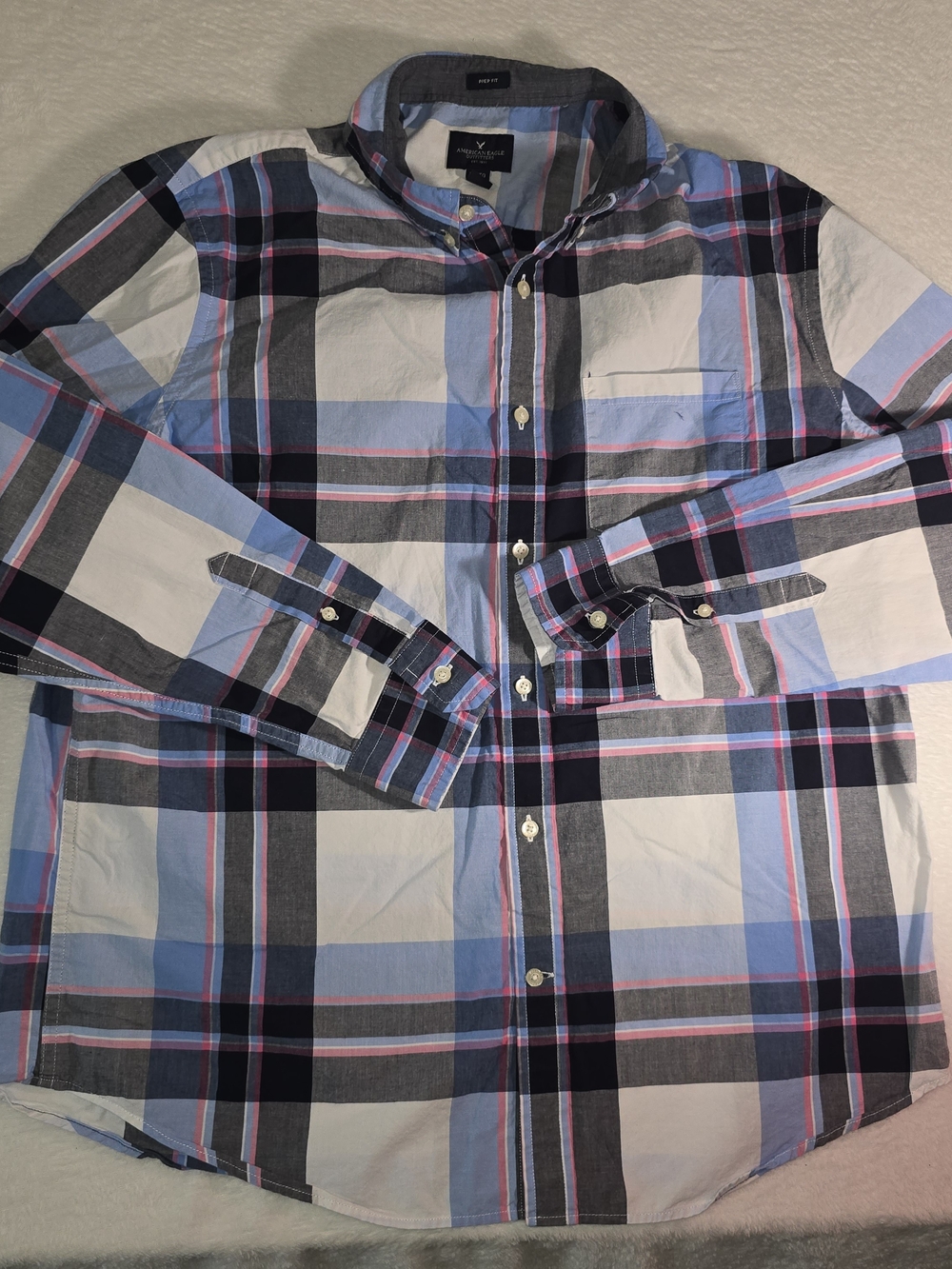 American Eagle Men Size XL Long Sleeve Button Down  Plaid  Shirt Preppy Fit